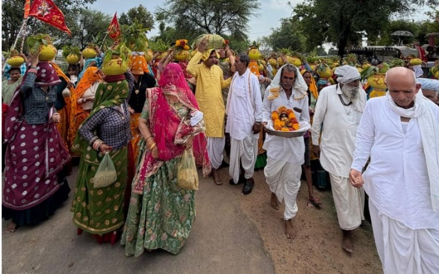 ऊकरूंद में उमड़ा आस्था का सैलाब, भव्य कलश यात्रा के साथ श्रीमद्भागवत कथा ज्ञान यज्ञ शुरू