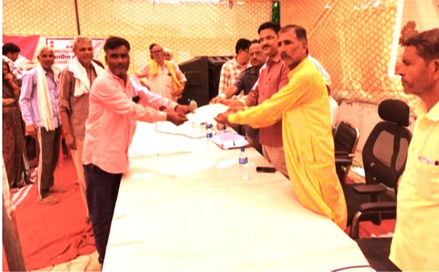 सफलता की कहानी, लाभार्थियों की जुबानी; महुआ मे ग्रामीण सेवा शिविर-2026 बना ग्रामीणों के लिए वरदान