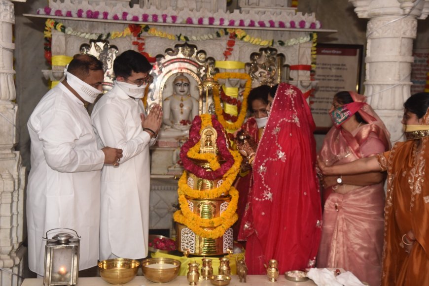 श्रद्धा एवं भक्ति के साथ मनाया श्री संभवनाथ जैन श्वेताम्बर मंदिर का 16वां वार्षिक ध्वजा एवं वर्षगांठ महोत्सव