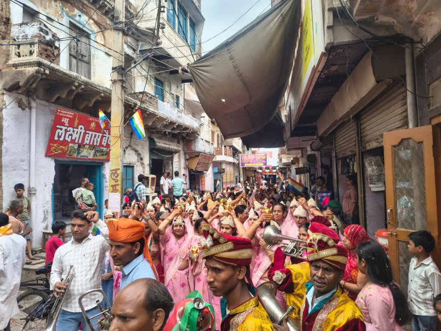 लक्ष्मणगढ़ में पंचकल्याणक महोत्सव शुरू: विशाल घटयात्रा के साथ मनाया गया भगवान आदिनाथ का गर्भकल्याणक