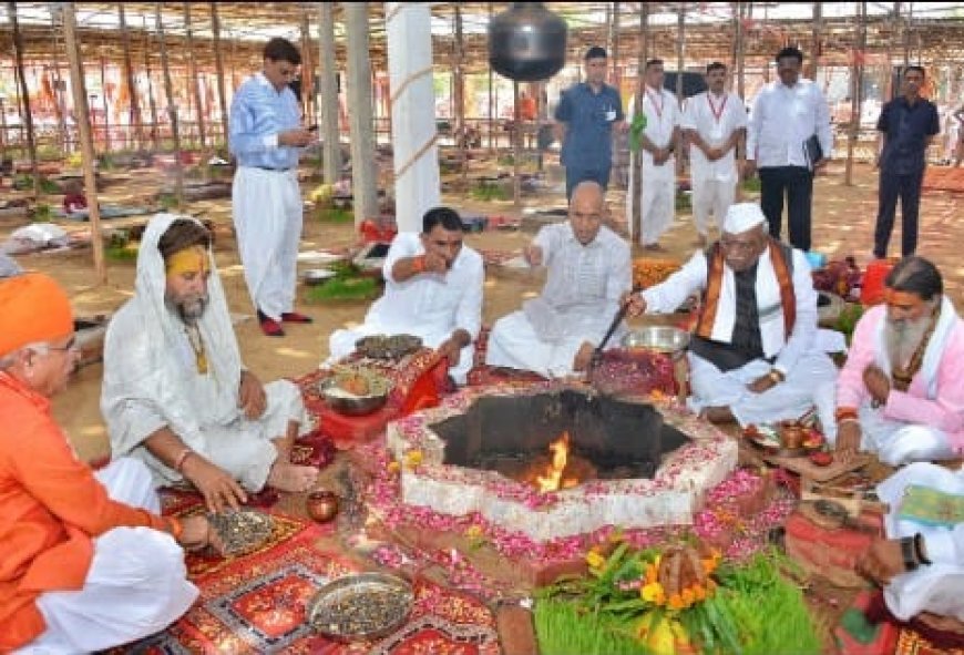 झड़ाया बालाजी धाम में उमड़ा आस्था का सैलाब, राज्यपाल हरिभाऊ बागड़े ने श्रीराम महायज्ञ में दी आहुति; श्रीराम का जीवन लोककल्याण को समर्पित' - राज्यपाल