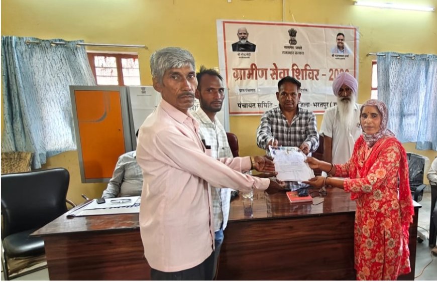 मुख्यमंत्री मंगला पशु बीमा योजना के तहत भुसावर के कमालपुरा की कमला को मिली बीमा पॉलिसी