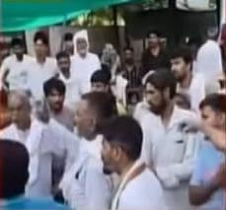 अलवर में करंट लगने से प्राइवेट लाइनमैन की मौत, परिजनों का जिला अस्पताल में हंगामा;  50 लाख मुआवजे और सरकारी नौकरी की मांग