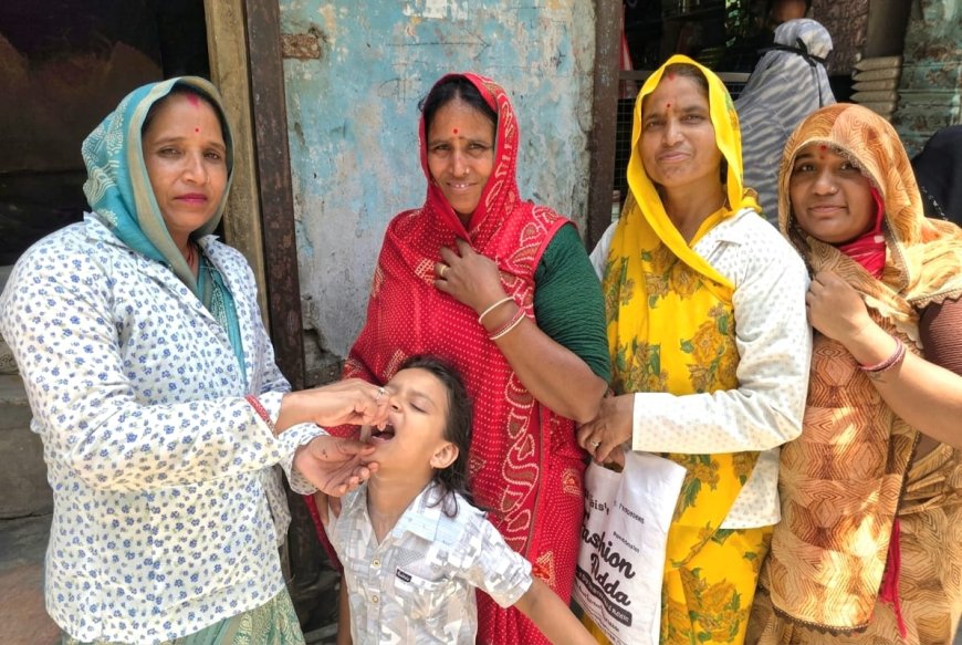 मकराना में पल्स पोलियो अभियान सफल: 55,859 बच्चों को पिलाई गई सुरक्षा की 'दो बूंद'