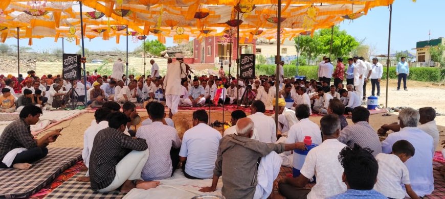 कजनाऊ कलां में नवचौकिया भोमियाजी महाराज के जागरण में उमड़ा आस्था का जनसैलाब, हजारों श्रद्धालुओं ने टेका मत्था