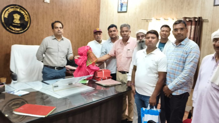 अखिल भारतीय अहीर महासभा ने किया उपखंड अधिकारी का स्वागत; भेदभाव रहित कार्य प्रणाली की उठाई मांग