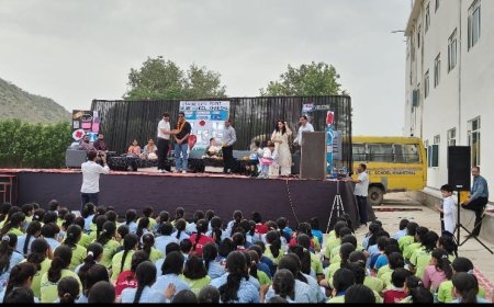 ईपी. स्कूल खैरथल में मना डॉक्टर्स डे एवं सीए डे, BARC की साइंटिफिक ऑफिसर ख्याति खंडेलवाल समेत पूर्व छात्रों का हुआ सम्मान