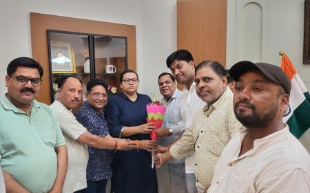 सुरक्षा और यातायात व्यवस्थाओं को लेकर पुलिस अधीक्षक तेजस्वी गौतम  से मिले टेंट डीलर्स समिति के पदाधिकारी
