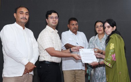 एचआरआरएल रिफाइनरी उद्घाटन का खैरथल जिला मुख्यालय पर हुआ लाइव प्रसारण, 380 अभ्यर्थियों को मिले नियुक्ति पत्र