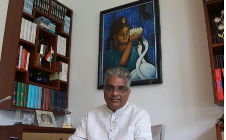 प्रशासनिक फेरबदल: केंद्रीय मंत्री भूपेंद्र यादव की पूरी निजी टीम पर गिरी गाज, PS और दोनों APS तत्काल प्रभाव से हटाए गए