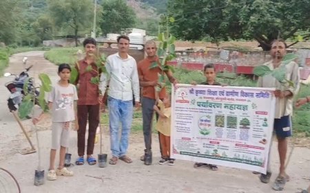 पर्यावरण महायज्ञ के तहत धामेड़ा धाम में हुआ पौधारोपण, संरक्षण का लिया संकल्प