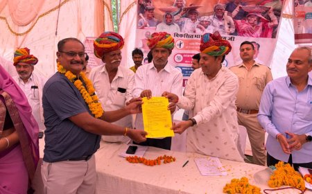 खजूरी में जनसुनवाई भी, गौसेवा भी: विधायक गोपीचंद मीणा ने शिविर में सुनीं समस्याएं, गौशाला को दिए 21 हजार