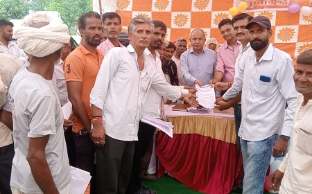 ग्रामीण सेवा शिविर में गूंजी सार्वजनिक भूमि संरक्षण की मांग, सौंपे 16 जनहित व 50 व्यक्तिगत ज्ञापन