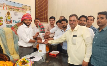 विकास अधिकारी हरिओम मीना ने संभाला पंचायत समिति कठूमर का कार्यभार