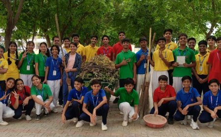 सेंट जेवियर स्कूल के विद्यार्थियों ने स्वच्छता अभियान चलाकर दिया जागरूक संदेश; सार्वजनिक स्थानों पर चलाया सफाई अभियान