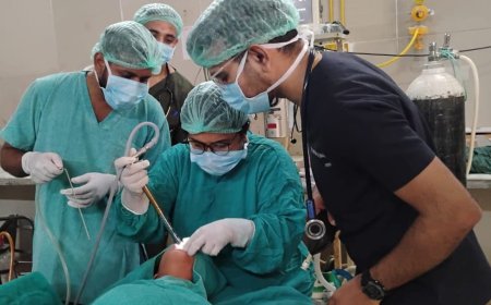 सात वर्ष की बच्ची के गले में फंसा सिक्का, बीडीके अस्पताल की  टीम ने बिना‌ चीरे‌ से ऑपरेशन कर निकाला