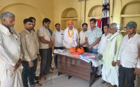 लक्ष्मणगढ़ पुलिस चौकी इंचार्ज शहजाद खान को दी भावभीनी विदाई