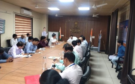 जिला कलेक्टर ने स्वतंत्रता दिवस की तैयारी हेतु अधिकारियों को दिए निर्देश
