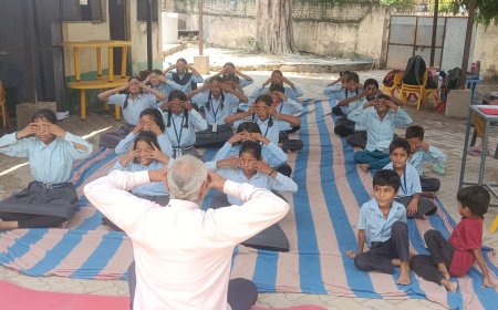 श्री गोविंद देव परोपकारी ट्रस्ट के तत्वाधान मे योग सत्र का हुआ आयोजन