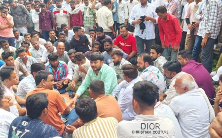 मासूम से कथित दुराचार मामला, प्रशासन के आश्वासन व 5 सदस्यीय कमेटी गठन के बाद धरना समाप्त, जांच तक स्कूल रहेगा बंद