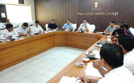 जिला स्वास्थ्य समिति की बैठक आयोजित: मौसमी बीमारियों की रोकथाम और स्वास्थ्य सेवाओं में गुणवत्ता पर ज़ोर
