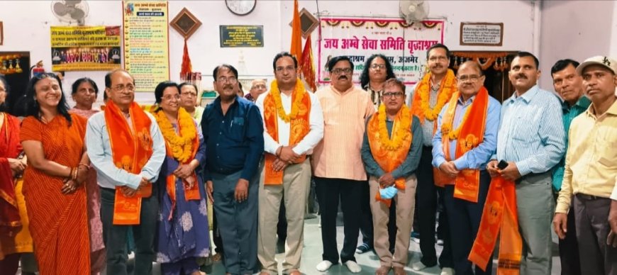 इंडिया इंटरनेशनल म्यूजिक लवर्स सोसायटी व विश्व डॉक्टर्स दिवस पर 7 डॉक्टर्स 3 सीए 2 कंपनी सेक्रेटरी सम्मानित