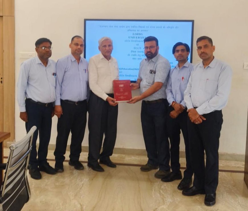 पीएचडी की उपाधि से सम्मानित हुए अजय दीक्षित, शिक्षा क्षेत्र में बढ़ाया जिले का गौरव