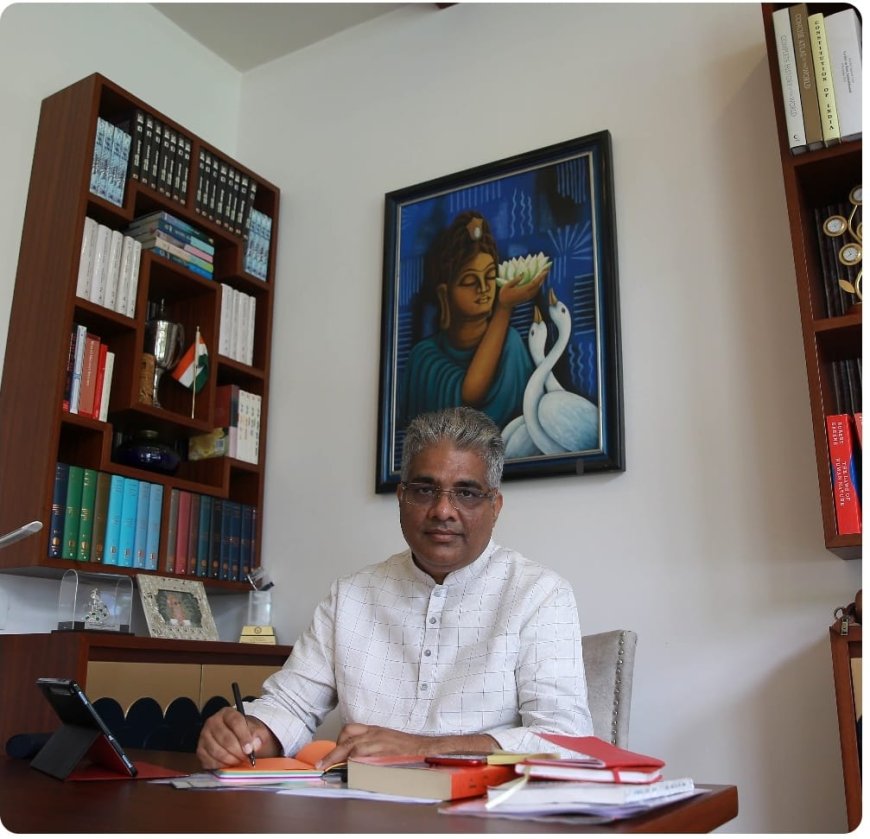 प्रशासनिक फेरबदल: केंद्रीय मंत्री भूपेंद्र यादव की पूरी निजी टीम पर गिरी गाज, PS और दोनों APS तत्काल प्रभाव से हटाए गए
