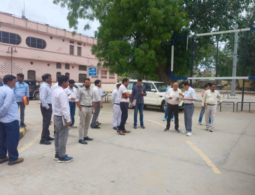 खैरथल रेलवे स्टेशन के पुनर्विकास कार्यों का एजीएम ने किया निरीक्षण,  प्रमुख ट्रेनों के ठहराव और जीआरपी-आरपीएफ चौकी की मांग उठी