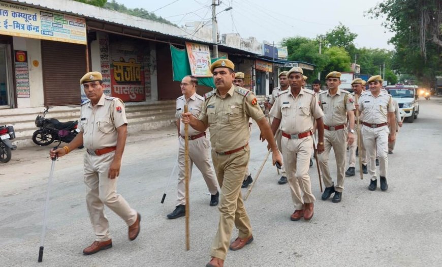 जहाजपुर में थाना प्रभारी डीआर चौधरी का फ्लैग मार्च, अपराधियों को चेतावनी, आमजन में सुरक्षा का संदेश