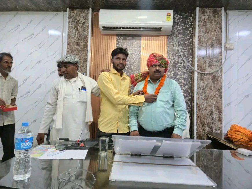 नए ईओ योगेश कुमार पिप्पल ने संभाला कार्यभार; वैर कस्बे की सुरक्षा, स्वच्छता और रोशनी पर रहेगा विशेष फोकस