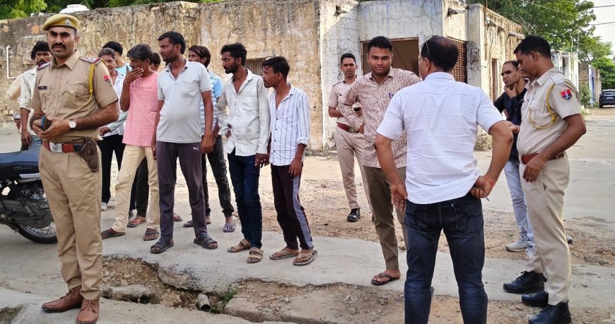जहाजपुर पुलिस की ताबड़तोड़ दबिश, हिस्ट्रीशीटर समेत 15 बदमाश गिरफ्तार