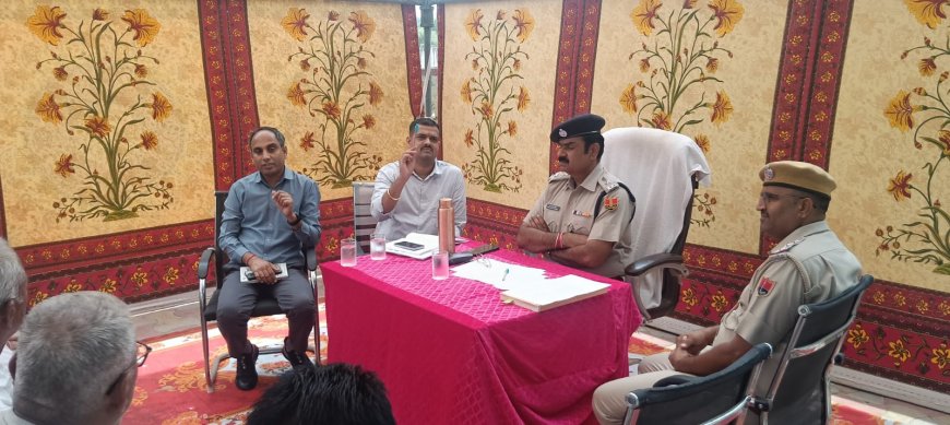 पुलिस और जनता के समन्वय से थमेगा अपराध: तखतगढ़ में साइबर ठगी व सुरक्षा व्यवस्था पर हुई अहम चर्चा