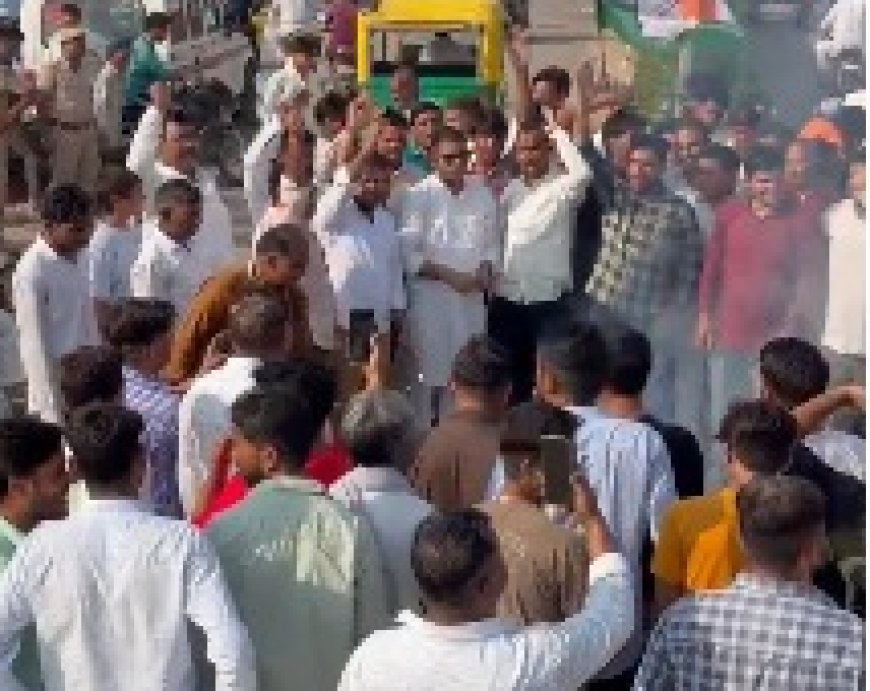महुवा में कांग्रेस कार्यकर्ताओं ने किया प्रधानमंत्री मोदी  का पुतला दहन