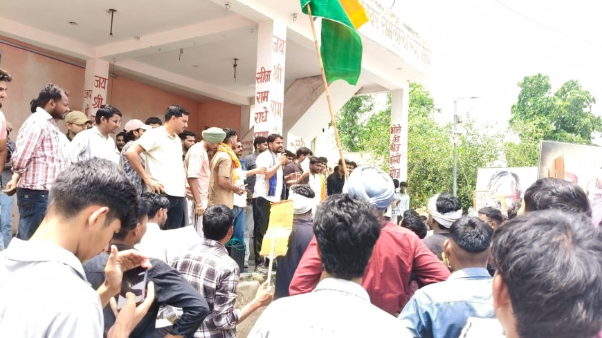 रामगढ़ से उठी न्याय की हुंकार: विशाल पैदल मार्च निकाल युवाओं ने केंद्र सरकार को घेरा; कठोर कानून की उठाई मांग