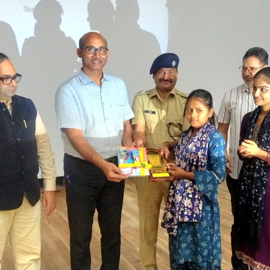 बूंदी में 'बालिका शक्ति प्रखर संवाद' का आयोजन: मेधावी और उत्कृष्ट बालिकाओं को मिलेगी हेलीकॉप्टर की सैर, जरूरतमंदों की मदद के लिए बनेगा 'बालिका शक्ति कोष