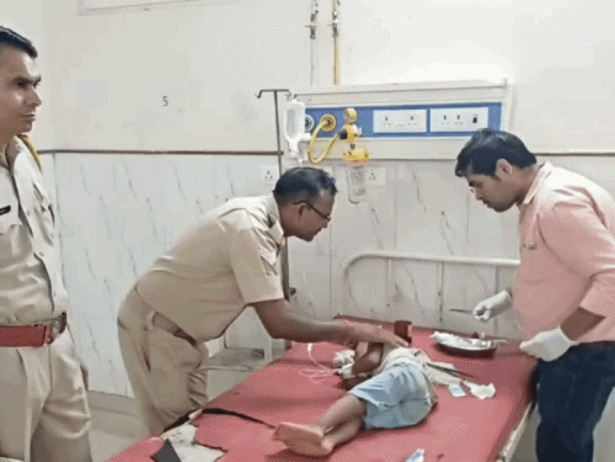 कैलादेवी मुंडन कराने जा रहे श्रद्धालुओं का मैक्स टेंपो हाईवे पर पलटा: टायर फटने से बड़ा हादसा, महिला की मौत, मासूमों समेत 20 घायल