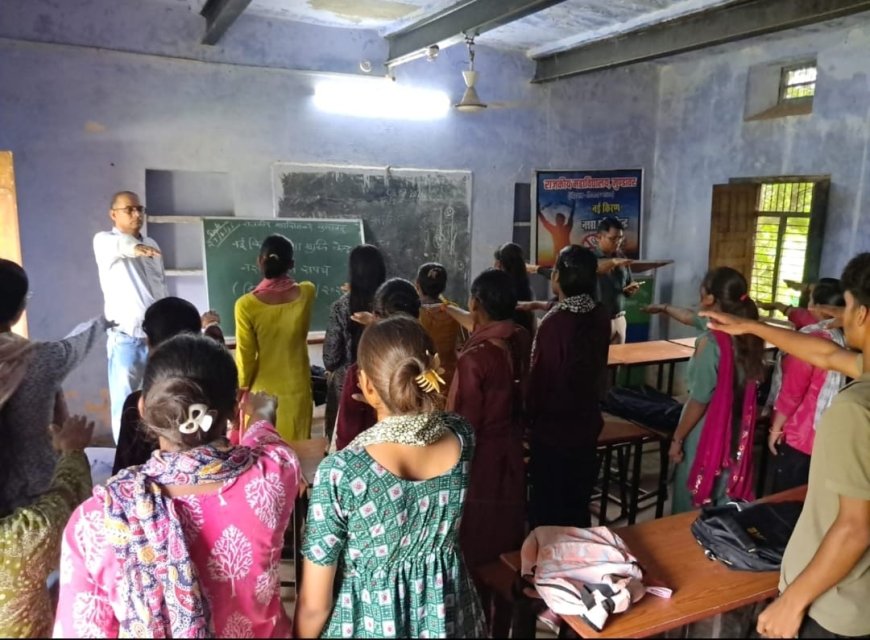 राजकीय महाविद्यालय मुंडावर में  छात्र छात्राओं को दिलाई नशा मुक्ति की शपथ