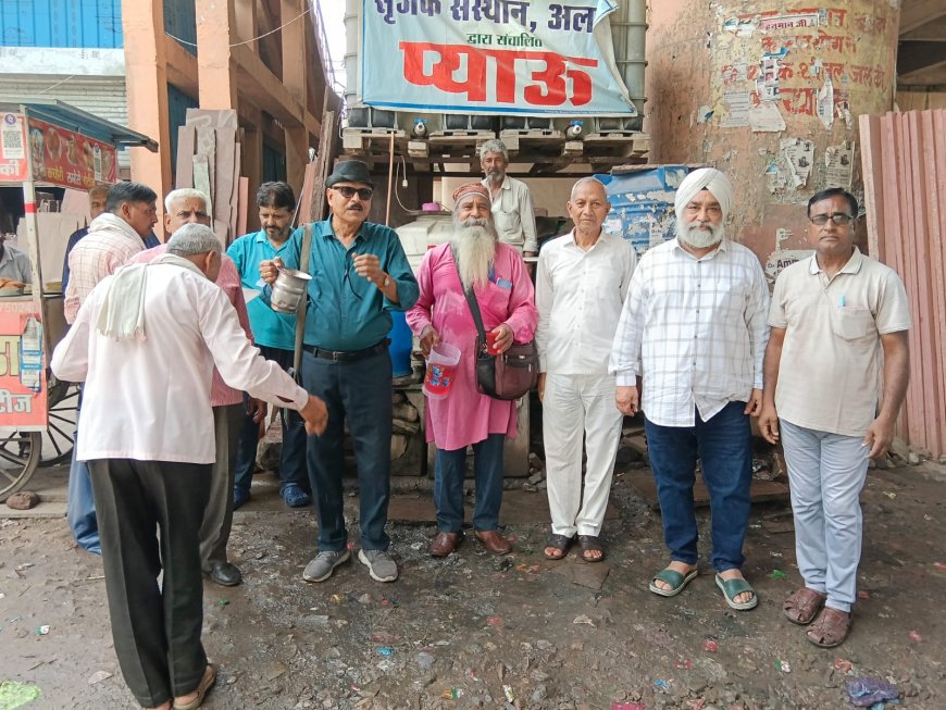 सृजक संस्थान की 3 माह से जारी प्याऊ का शरबत वितरण के साथ समापन