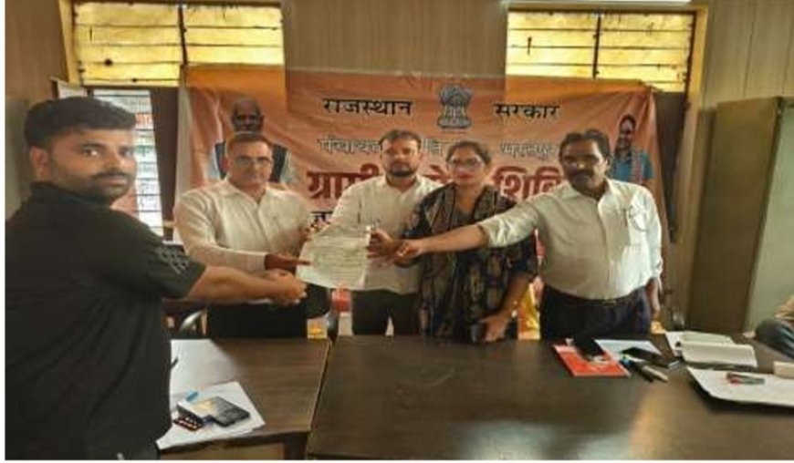 स्वामित्व योजना से बदली रोहित कुमार की जिंदगी;  ग्रामीण सेवा शिविर में मिला भूमि का पट्टा