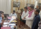 गोरखपुर के जटेपुर में 5.242 हेक्टेयर जमीन पर गहराया विवाद: 800 परिवारों पर बेदखली का साया, डीएम से गुहार