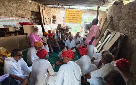 किसानों और मजदूरों ने भरी हुंकार, मांगें न मानने पर एसडीएम कार्यालय के घेराव की चेतावनी