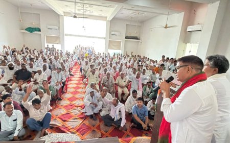 पंचायत व निकाय चुनाव को लेकर ब्लॉक महुवा व मंडावर कांग्रेस कमेटी की मीटिंग मंडावर में आयोजित