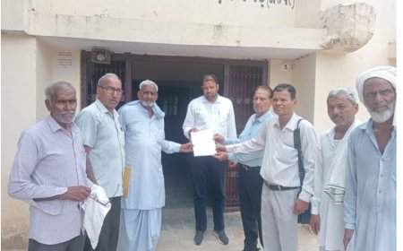 लक्ष्मणगढ़ में सीपीआई का प्रदर्शन: बढ़ती महंगाई, भ्रष्टाचार और चंदा चोरी के खिलाफ बुलंद की आवाज