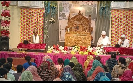 नौगांवां में धार्मिक उत्साह: आचार्य ज्ञानभूषण जी के सानिध्य में विधि-विधान से स्थापित हुए चातुर्मास मंगल कलश