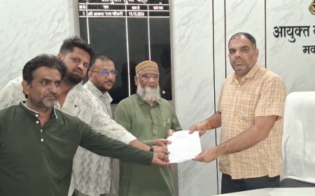 ईद मिलादुन्नबी से पूर्व जुलूस मार्गों की सड़कें दुरुस्त करने की मांग; नगर परिषद आयुक्त को सौंपा ज्ञापन