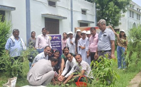 अग्रसेन महिला महाविद्यालय खेरली में पौधारोपण व नशा मुक्त भारत अभियान आयोजित