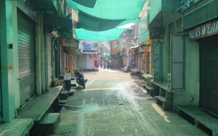 जहाजपुर बंद का मिला-जुला असर: उप जिला अस्पताल की नई जगह को लेकर गरमाई सियासत