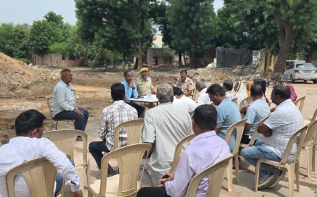 तखतगढ़ पुलिस थाने में सीएलजी बैठक: आगामी त्योहारों पर शांति और सौहार्द की अपील, चोरी और साइबर ठगी पर हुई गहन चर्चा