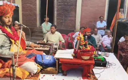 'सच्चे मन से स्मरण करने से दूर होते हैं सारे संकट': तीसरे दिन कथावाचक ने किया बजरंगबली के अतुलित बल का वर्णन